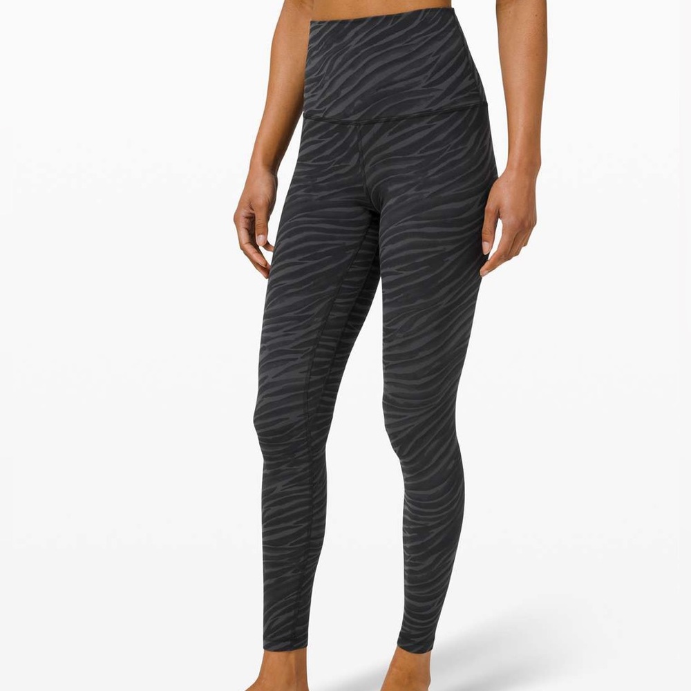 lululemon high rise 23in leggings